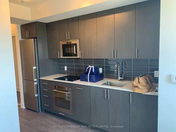 2550 Simcoe St N, Oshawa, ON