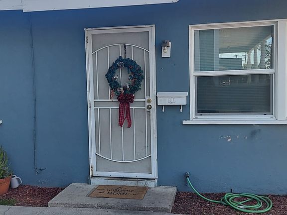 2nd image of 1019 N Gordon St