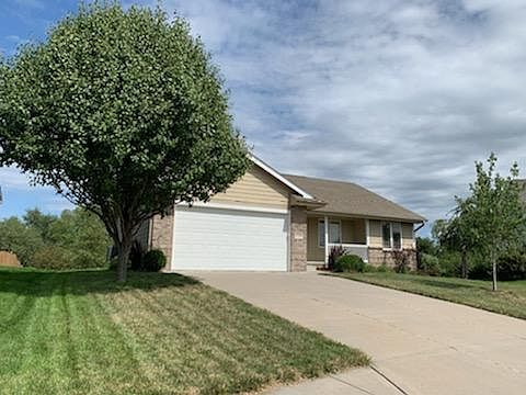 2nd image of 21105 Flagstone Cir