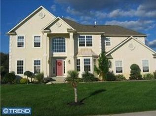 110 Emilys Ln, Mullica Hill, NJ 08062