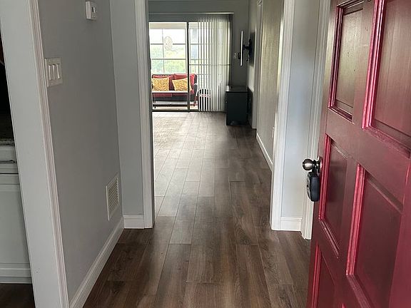 2nd image of 1118 Villa Ln #87