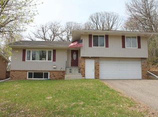 677 McKnight Rd S, Saint Paul, MN 55119