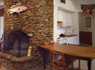 4071 Salmon Harbor Rd, Unionville, IN 47468