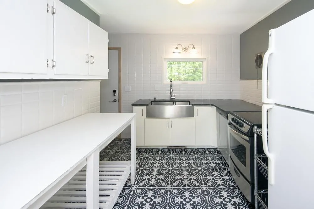 2 bed, $1,850 — Photo 4