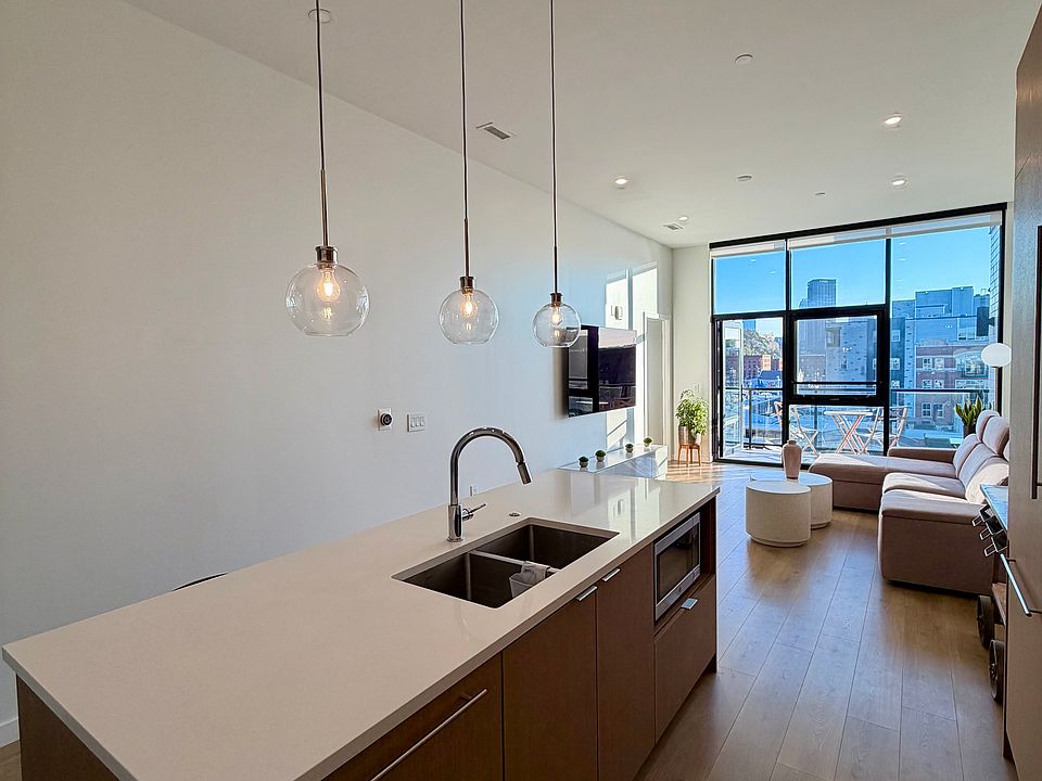 1st image of 2554 Smallman St #503