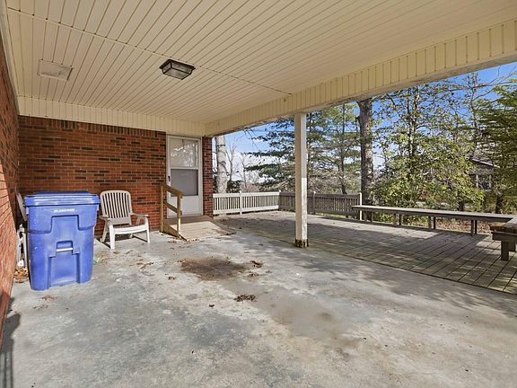 5th image of 648 Murphy Ridge Rd