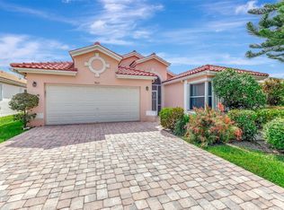 9835 Harbour Lake Cir, Boynton Beach, FL 33437