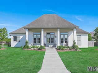 42512 Pelican Lakes Ct, Gonzales, LA 70737