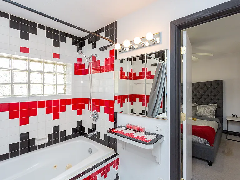 610 W Hermosa Dr — Photo 40