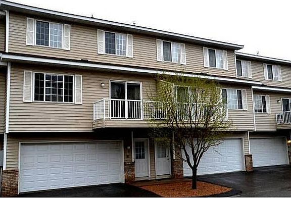 3rd image of 1599 County Road D E Unit J