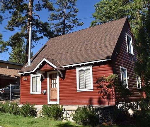 3rd image of 516 Wanita Ln