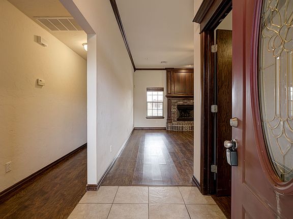 2nd image of 509 Finch St