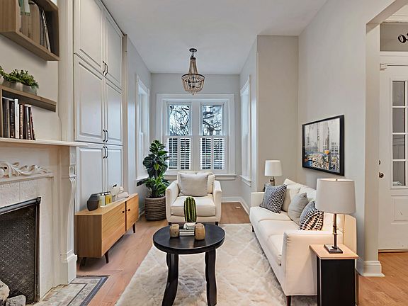 4th image of 1020 F St NE