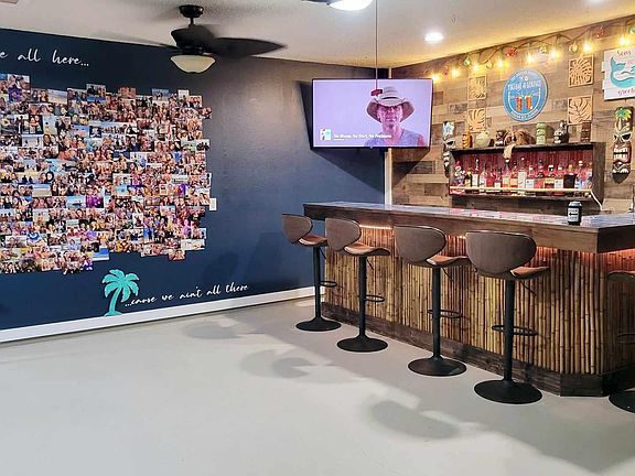 Garage tiki bar