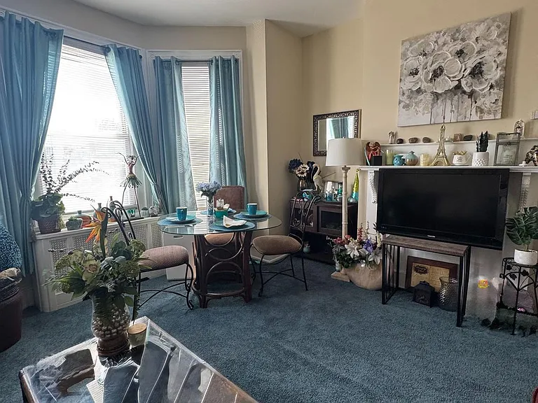 5313 W Thompson St — Photo 3