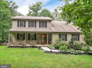 6070 Bull Rd, Dover, PA 17315