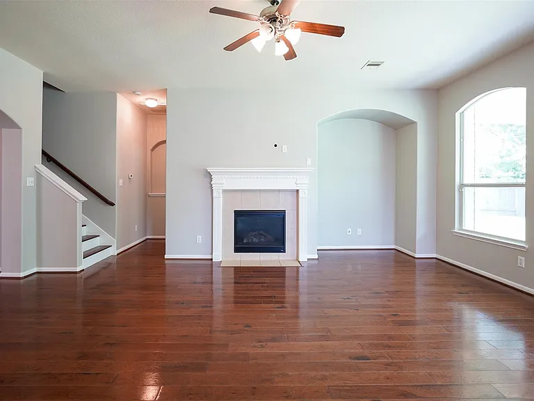 28038 Emma Gardens Ln — Photo 8
