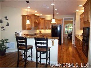 5th image of 294 Holly Haven Ct