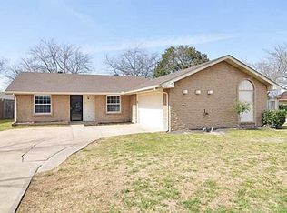 401 Birchwood Dr, Garland, TX 75043
