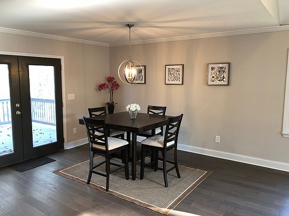 5th image of 1829 Stone Brook Ct