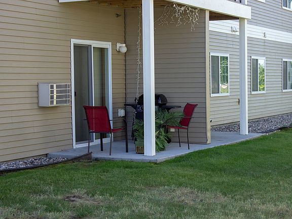 2nd image of 2312 55th St S #3197221