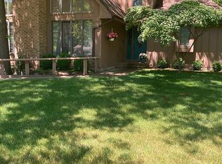 83 E Newman Rd, Williamston, MI 48895