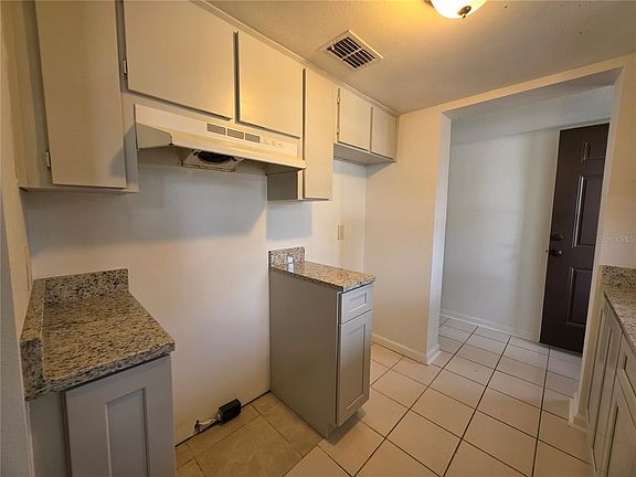 5th image of 5521 Bay Blvd APT 102