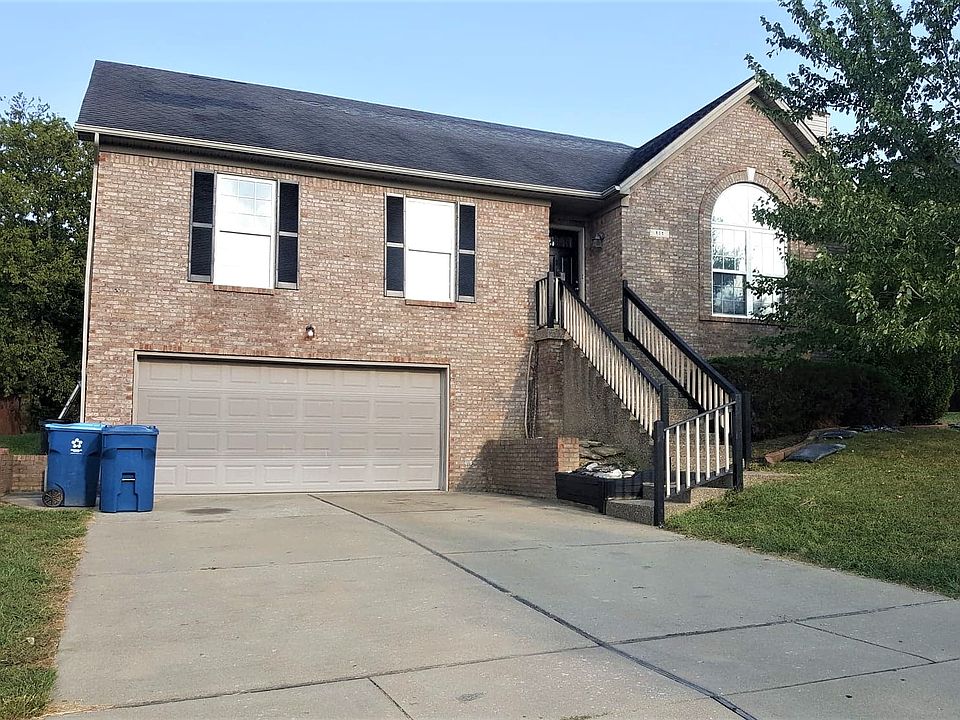 1st image of 111 Woodfield Cir
