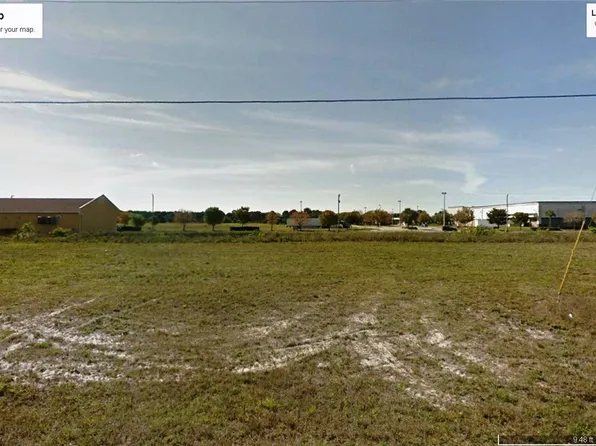 2000 NE 12th Ln, Cape Coral, FL 33909