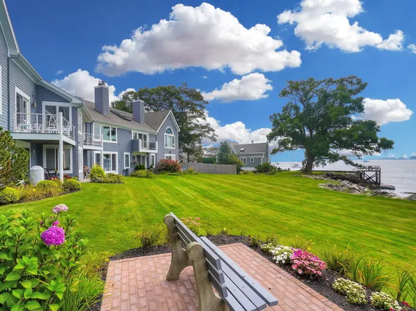 52 Mcfarland Point Drive #26, Boothbay Harbor, ME 04538