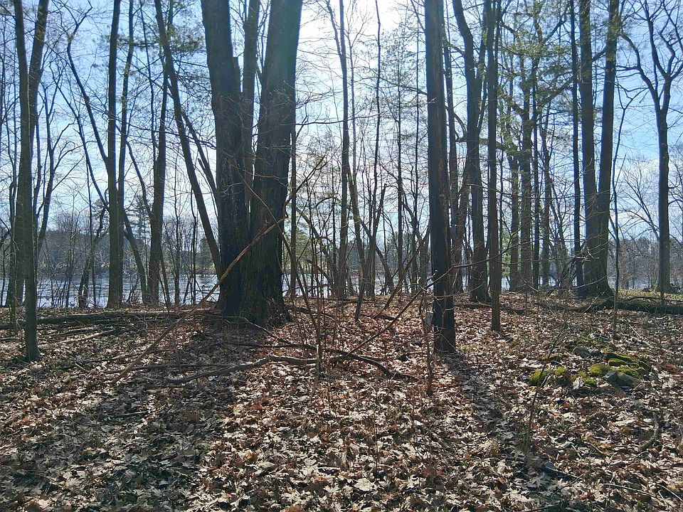 1st image of Twin Pine Ln