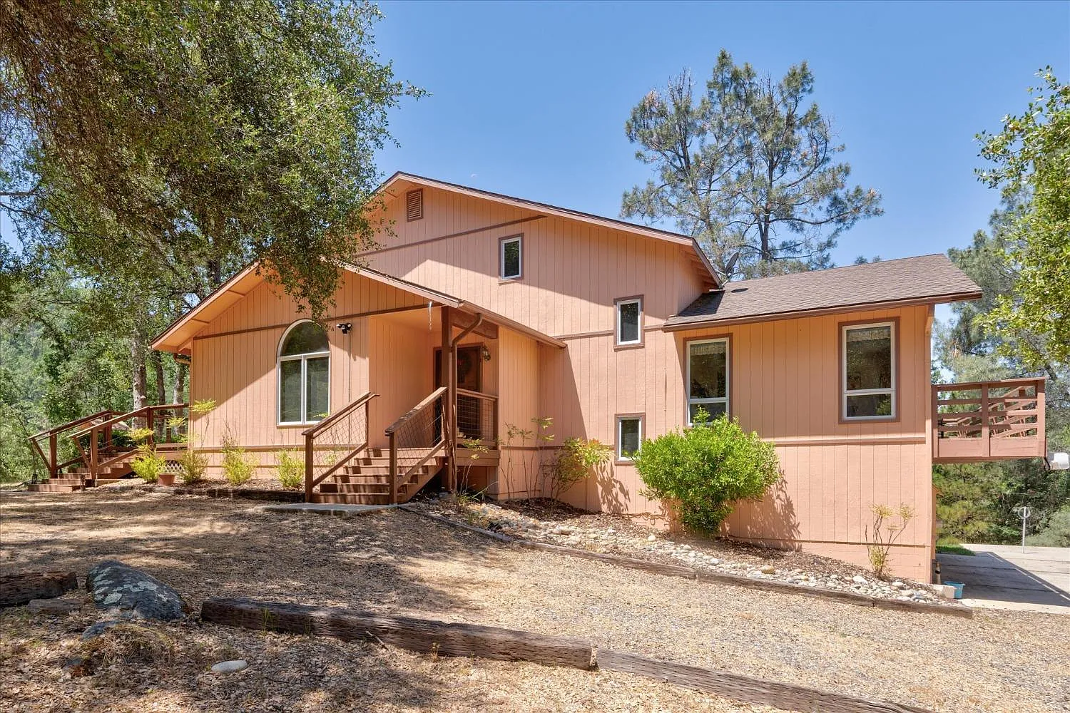 36844 Deer Path Cir photo 1