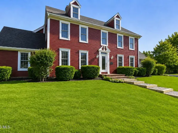 5238 River Ridge Cir, Sylvania, OH 43560