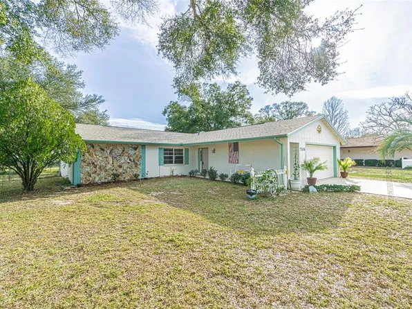 7103 Lexington Cir, Brooksville, FL 34602