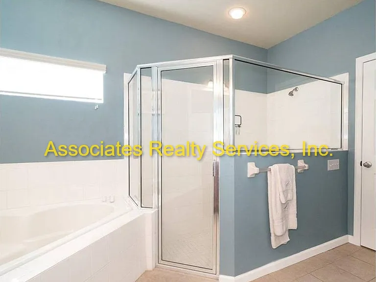 8117 SW 73rd Ln — Photo 8