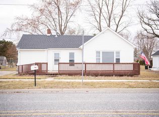 545 N Midland St, Merrill, MI 48637
