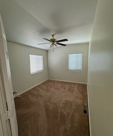 1153 W 37th Pl #3/4 — Photo 7