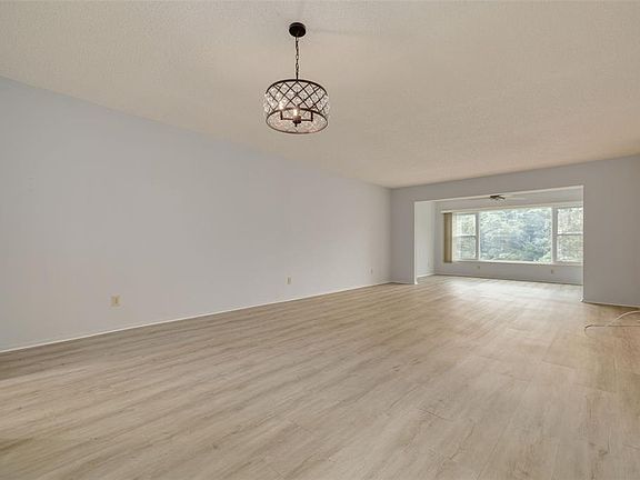 5th image of 2383 NETHERLANDS DRIVE #59