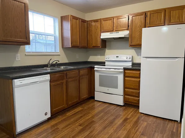 303 Panther Springs Rd, Morristown, TN 37814