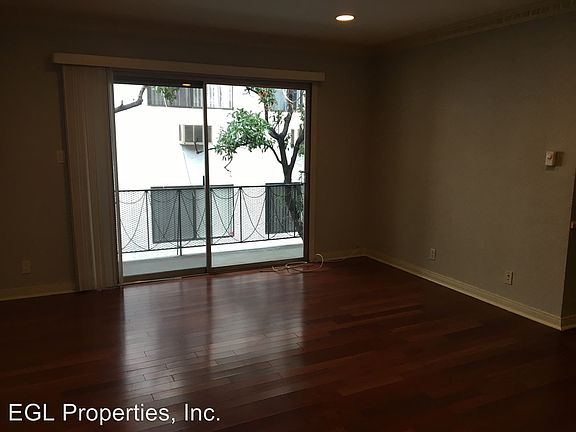 5th image of 1332 N Sierra Bonita Ave APT 06