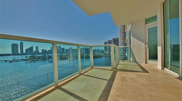 1st image of 3201 NE 183rd St APT 904