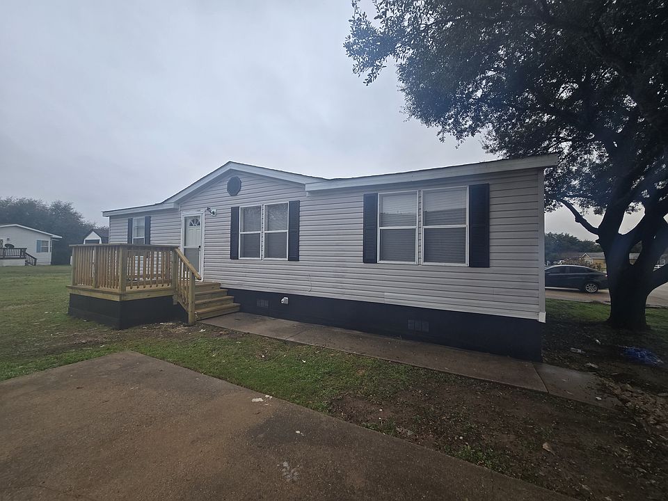 1st image of 1601 E Slaughter Ln Trailer 96