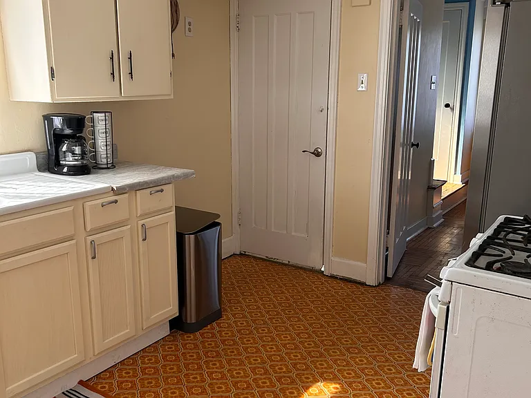 114 Braddock Rd — Photo 8