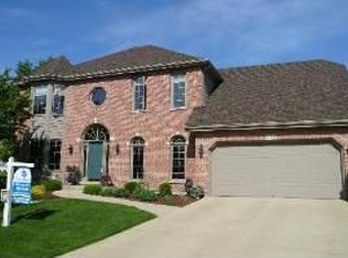 665 Westridge Ct, Aurora, IL 60504