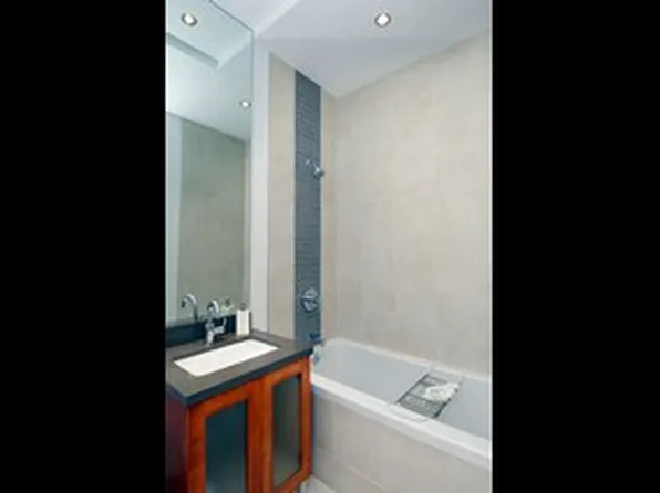 135 Jackson Street image 1 of 7