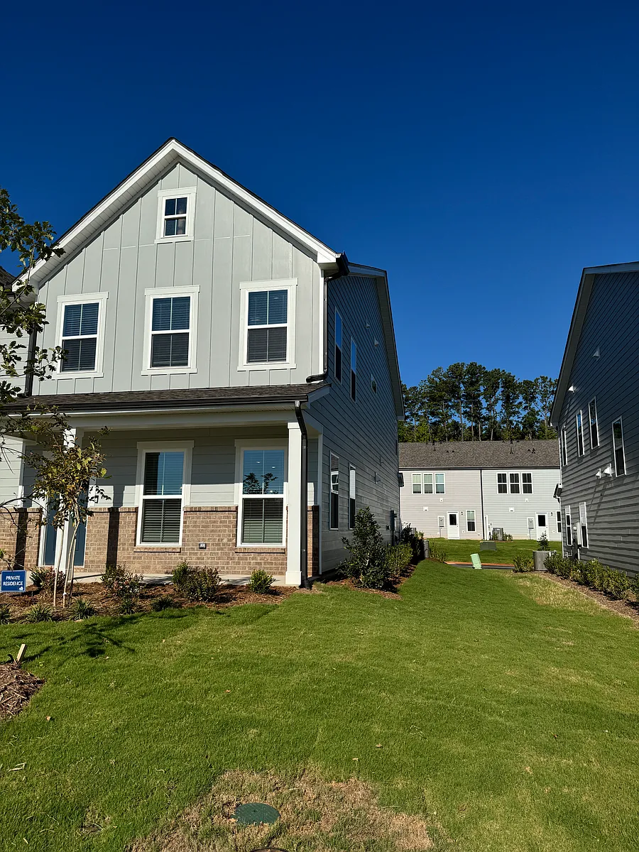 Building Photo - 373 Fosterton Cottage Way