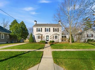 487 S East St, Crown Point, IN 46307