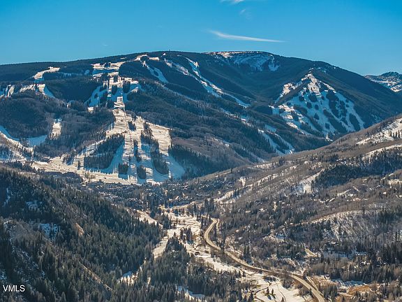 3rd image of 137 Benchmark Rd #605