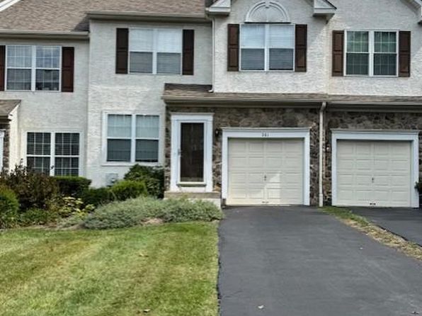 261 Tall Pines Dr