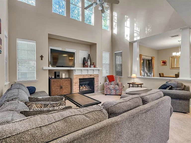 83 Scarlet Woods Ct #83 — Photo 6